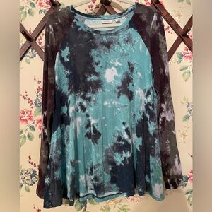 Logo, Lori Goldstein Blue and Black Graphic Long Sleeve Blouse, Large